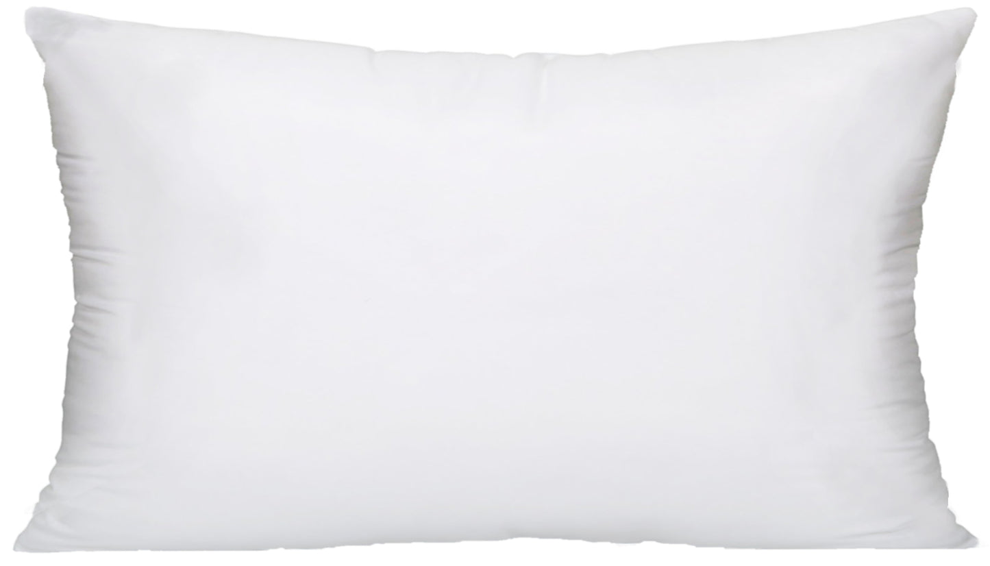 A synthetic down pillow is a type of pillow designed to mimic the feel of traditional down pillows while offering hypoallergenic benefits and often being more affordable. Unlike natural down, which is made from the soft undercoating of ducks or geese, synthetic down is made from polyester fibers that are engineered to closely resemble the loftiness and resilience of natural down.