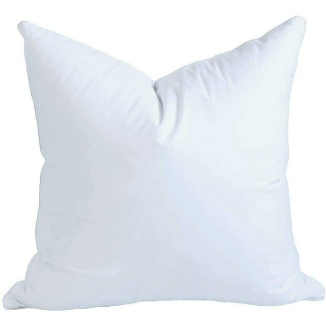 A synthetic down pillow is a type of pillow designed to mimic the feel of traditional down pillows while offering hypoallergenic benefits and often being more affordable. Unlike natural down, which is made from the soft undercoating of ducks or geese, synthetic down is made from polyester fibers that are engineered to closely resemble the loftiness and resilience of natural down.
